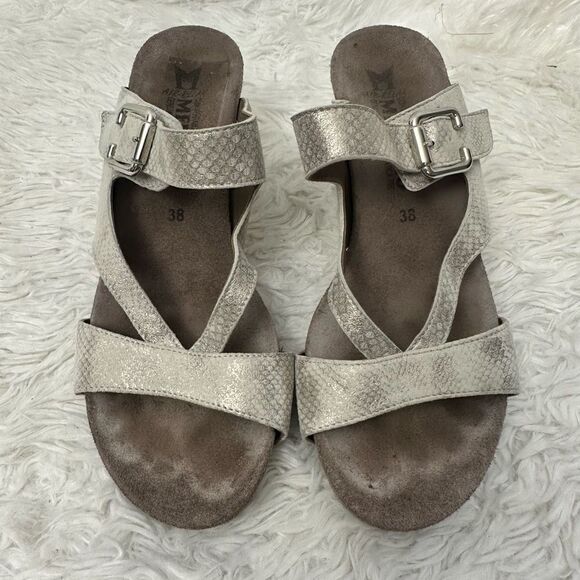 Mephisto Women's Beatrix Wedge Sandal, Light Sand Savana sz 38‎ / US 8 - Picture 1 of 9